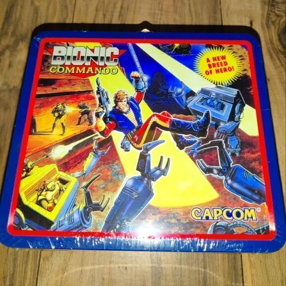 2009 Bionic Commando Sealed Metal Lunch Box Capcom “A New Breed Of Hero” - Picture 2 of 8
